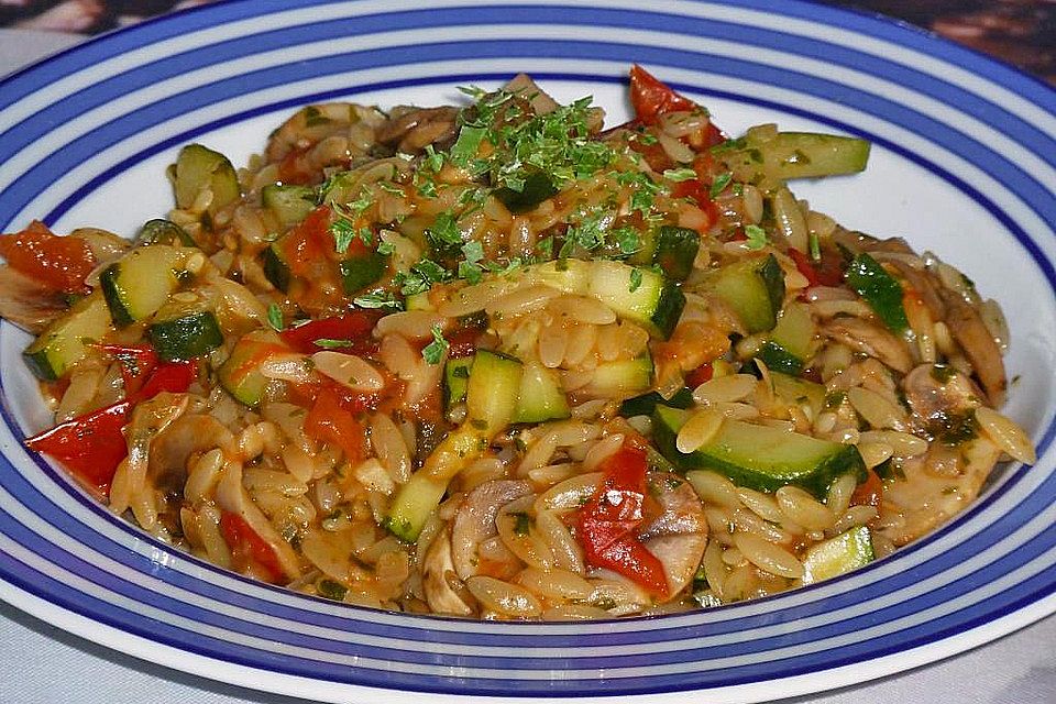 Zucchini - Pilz - Tomatenpfanne