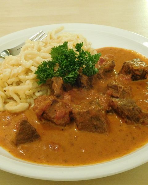 Kalbsrahmgulasch Rezepte | Chefkoch