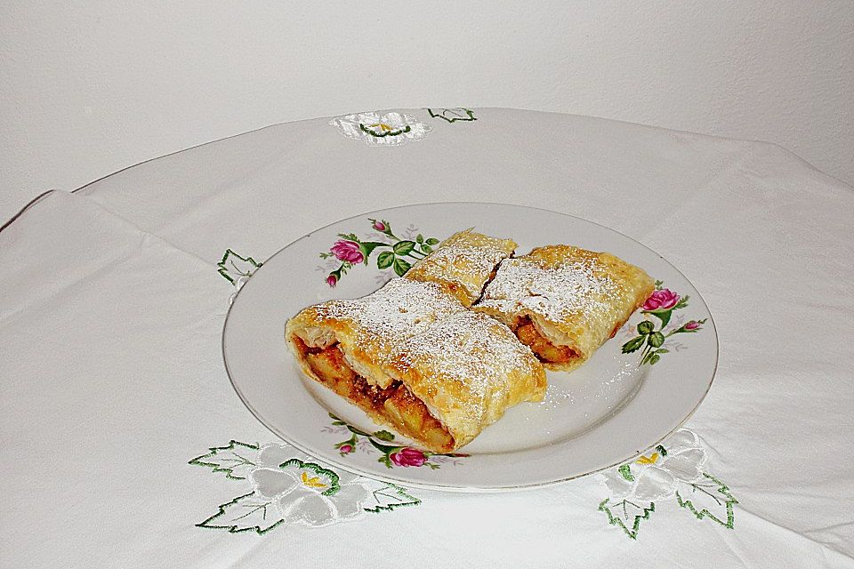 Apfelstrudel