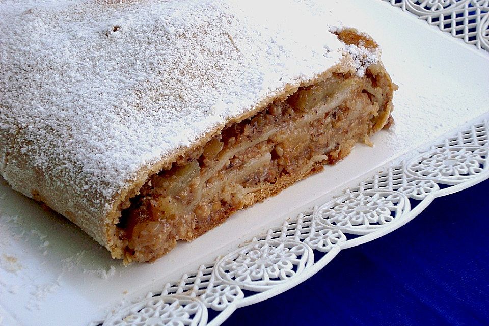 Apfelstrudel