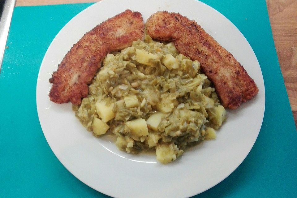 Schnippelbohneneintopf mit Kartoffeln