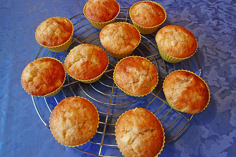 Apfel-Marzipan-Muffins