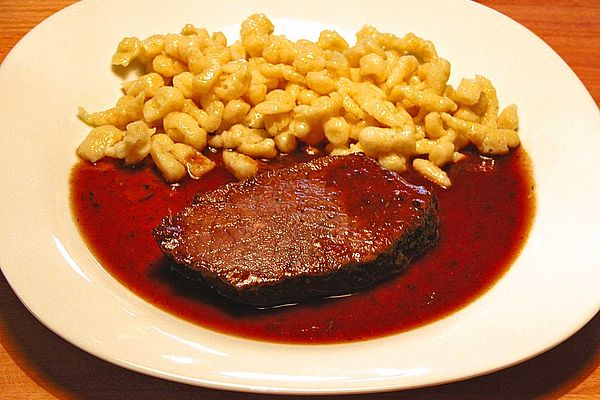 Rinderbraten in Spätburgunder - Rotweinsauce von WalliX | Chefkoch