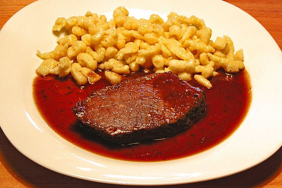 Rinderbraten in Spätburgunder - Rotweinsauce