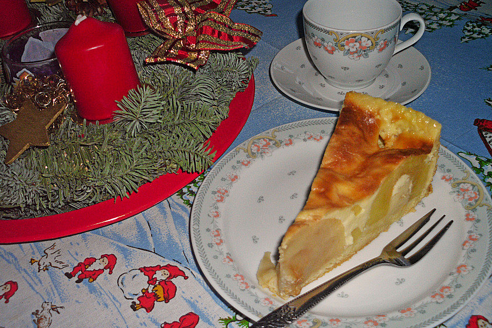 Bratapfelkuchen mit ganzen Äpfeln