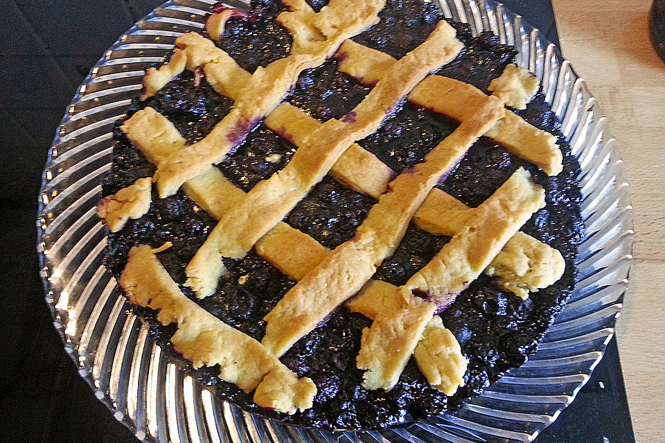 Best Blueberry Pie