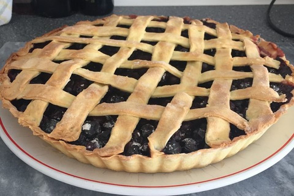 Best Blueberry Pie