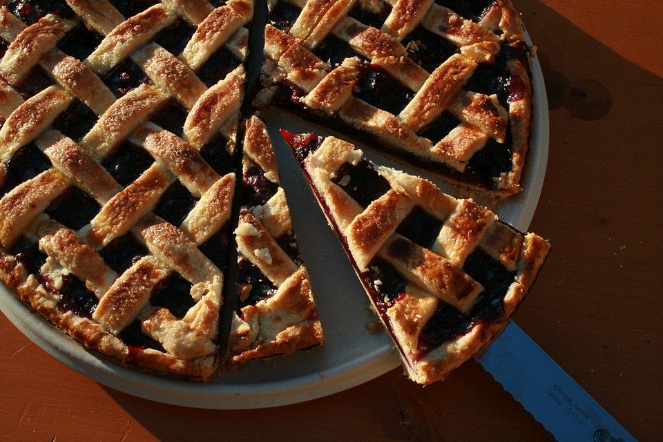 Best Blueberry Pie