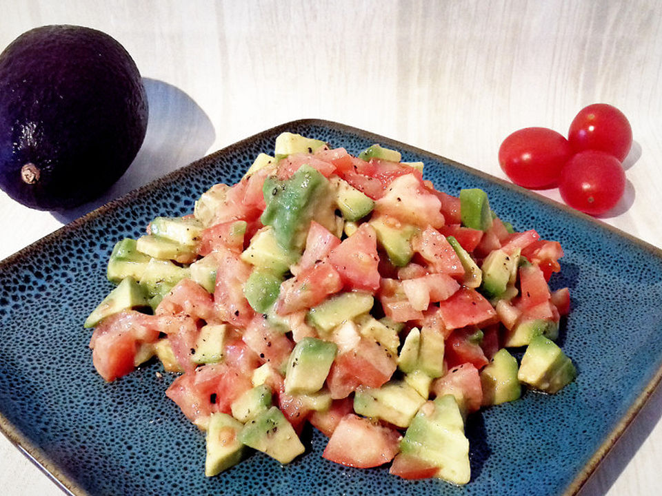 Tomaten - Avocado - Salat von nicole1005| Chefkoch