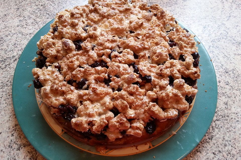 Urmelis Apfelkuchen mit Amarettini - Cranberrykruste