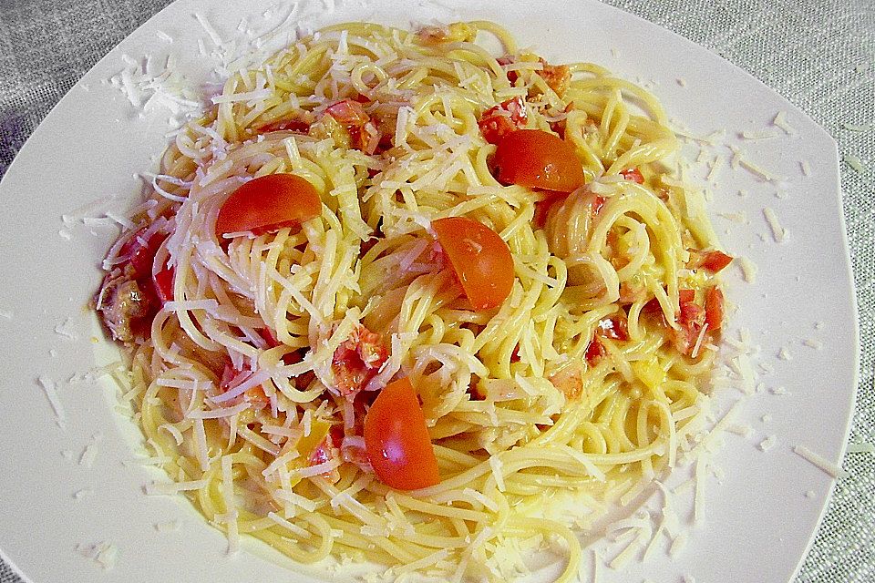 Paprika - Carbonara mit Spaghetti