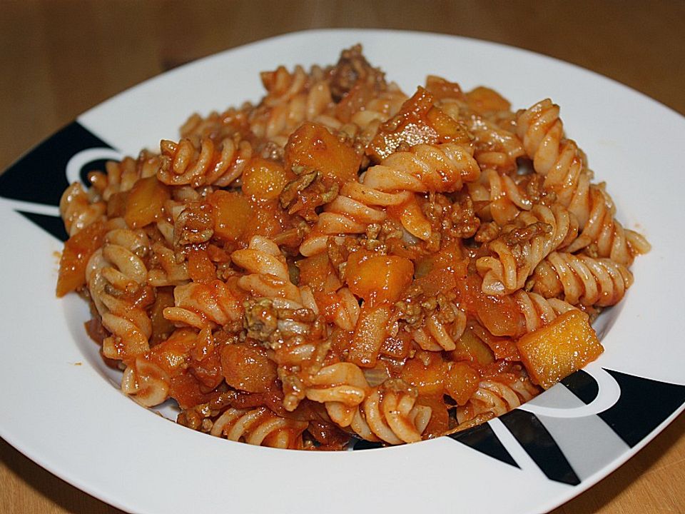 Spaghetti mit Kürbis - Hacksoße von LadyLily| Chefkoch