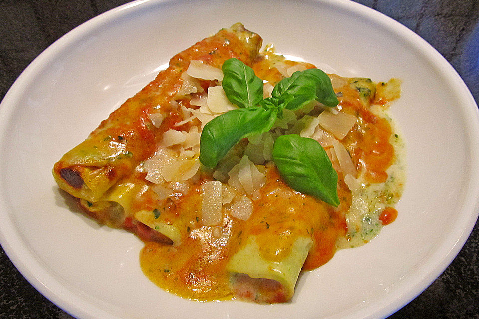 Cannelloni mit Ricotta und Spinat