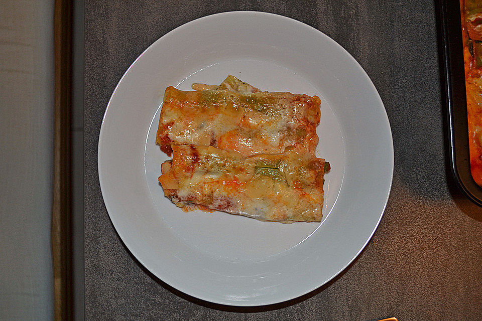 Cannelloni mit Ricotta und Spinat