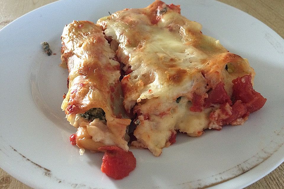 Cannelloni mit Ricotta und Spinat