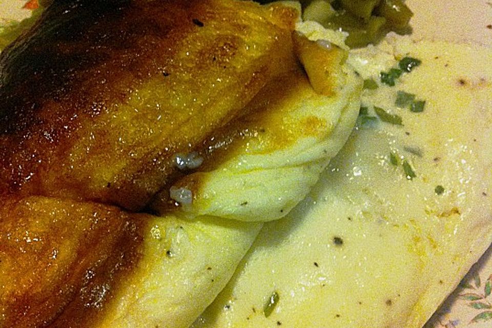 Omelett mit frischem Ziegenkäse und Bohnenkraut Omelett mit frischem Ziegenkäse und Bohnenkraut