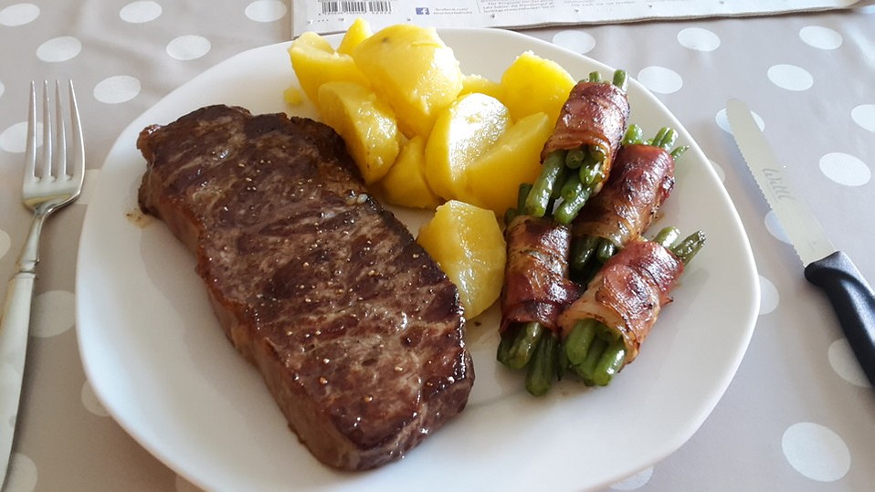 Rumpsteak, medium, mit Gelinggarantie von PaulBokühs Rumpsteak, medium, mit Gelinggarantie von PaulBokühs