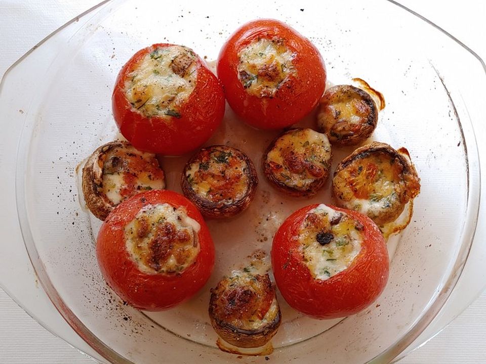 Gefüllte, überbackene Tomaten von plumbum| Chefkoch