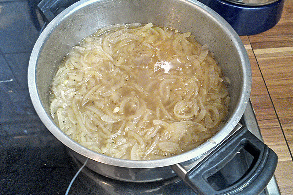 Zwiebelsuppe