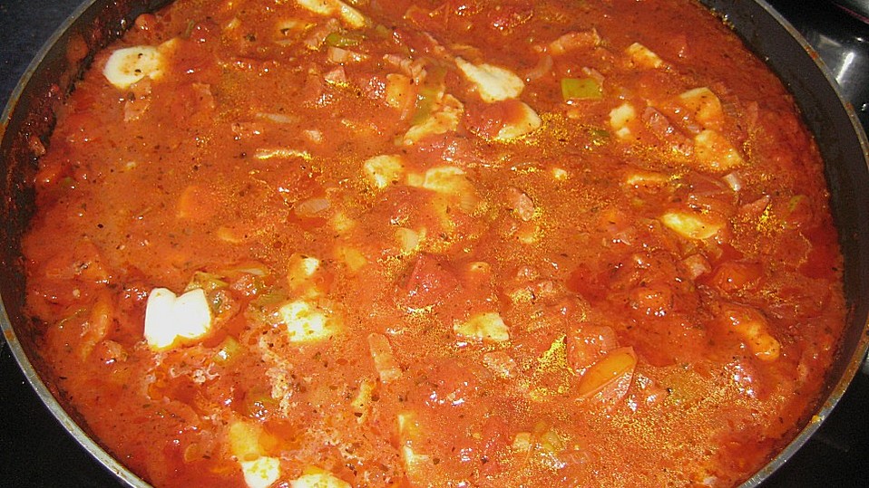 Pikante Tomatensoße mit Bacon und Mozzarella von Joannya02 Pikante Tomatensoße mit Bacon und Mozzarella von Joannya02