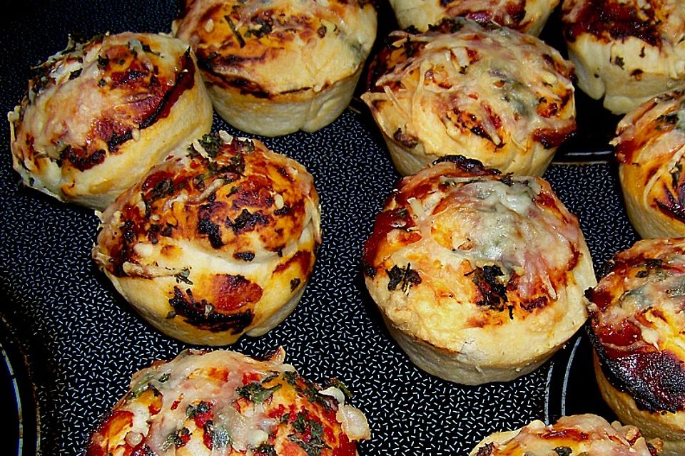 Bratschenfees einfachste Pizzabrötchen in der Muffinform