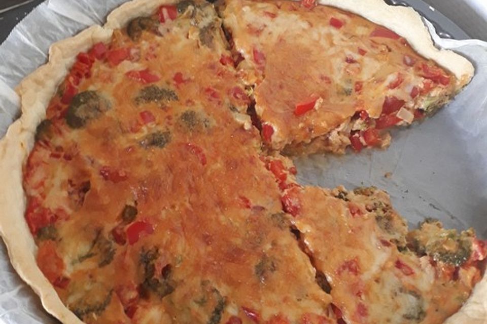 Paprika-Brokkoli Quiche