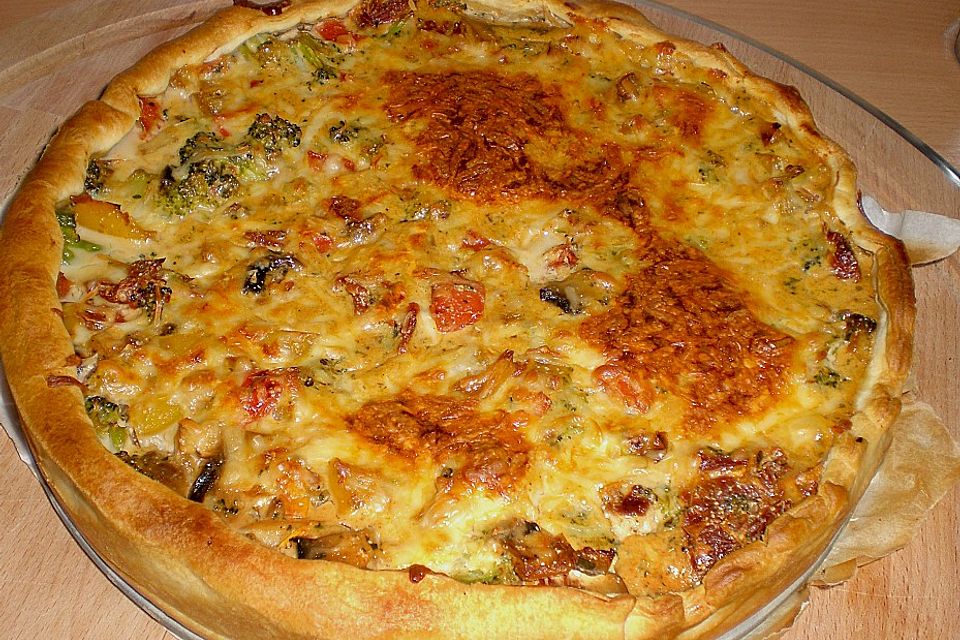 Paprika-Brokkoli Quiche