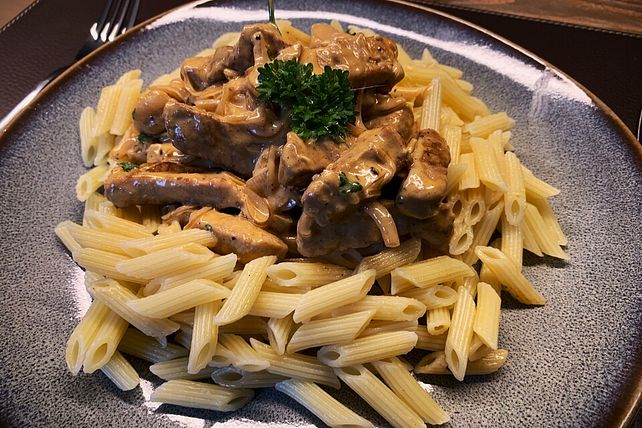 Geschnetzeltes in Zwiebel - Senfrahm| Chefkoch