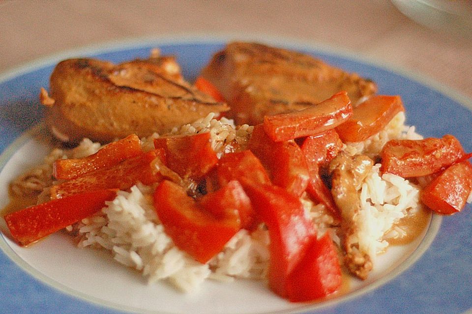 Chicken & Rice - Hähnchen mit Reis aus Ghana