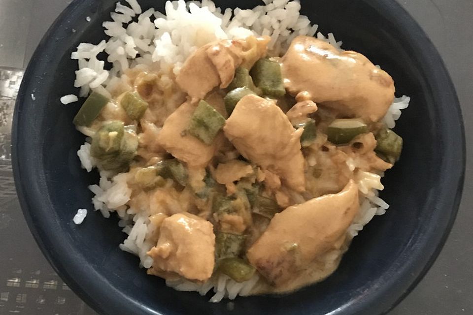 Chicken & Rice - Hähnchen mit Reis aus Ghana