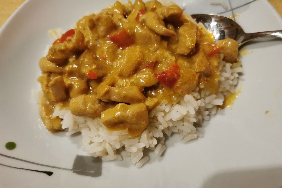 Chicken & Rice - Hähnchen mit Reis aus Ghana