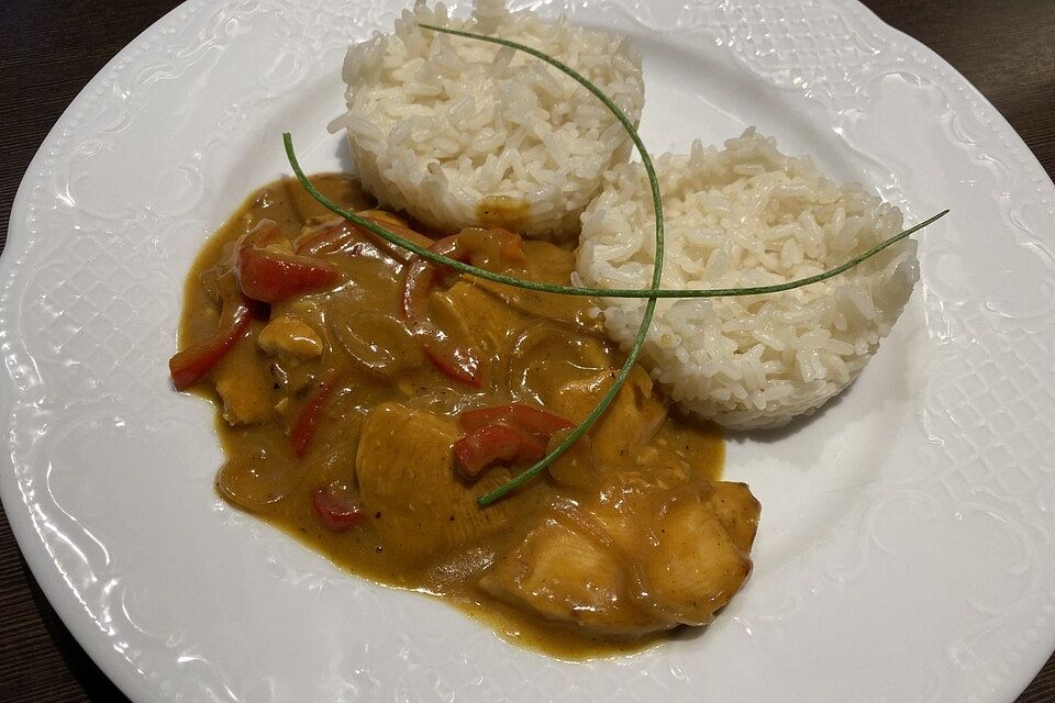 Chicken & Rice - Hähnchen mit Reis aus Ghana