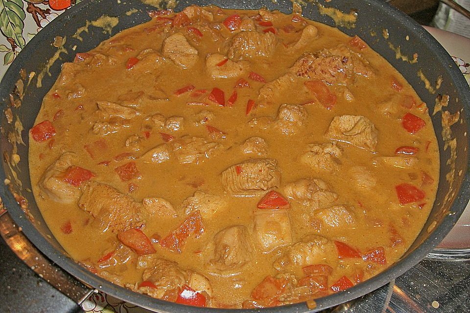 Chicken & Rice - Hähnchen mit Reis aus Ghana