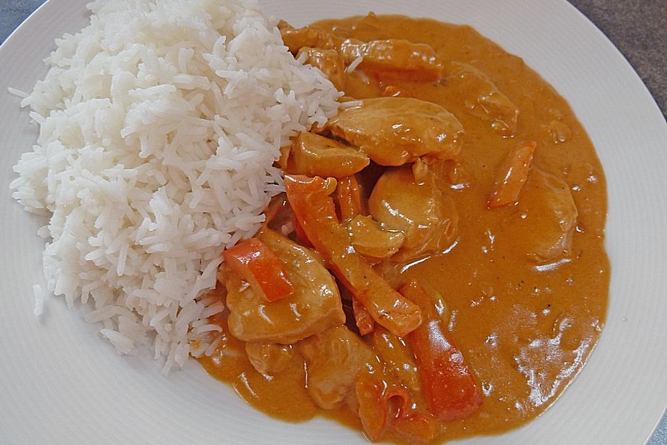 Chicken & Rice - Hähnchen mit Reis aus Ghana