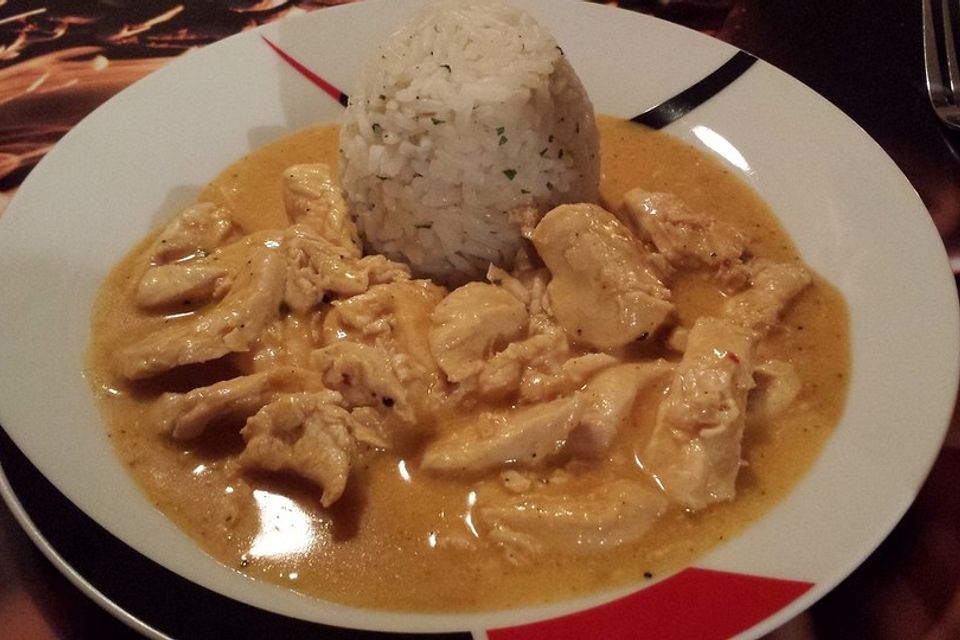 Chicken & Rice - Hähnchen mit Reis aus Ghana