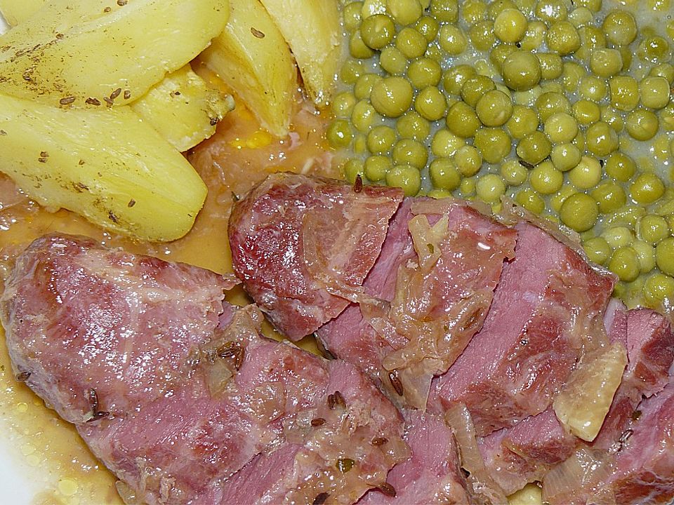 Töginger gepökelte Schweinsbackerl aus dem Römertopf von Herta| Chefkoch