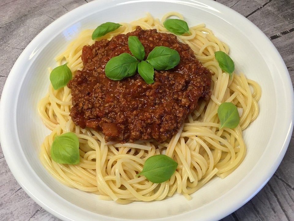 Spaghetti mit Fleisch - Tomaten - Sauce von milka59| Chefkoch