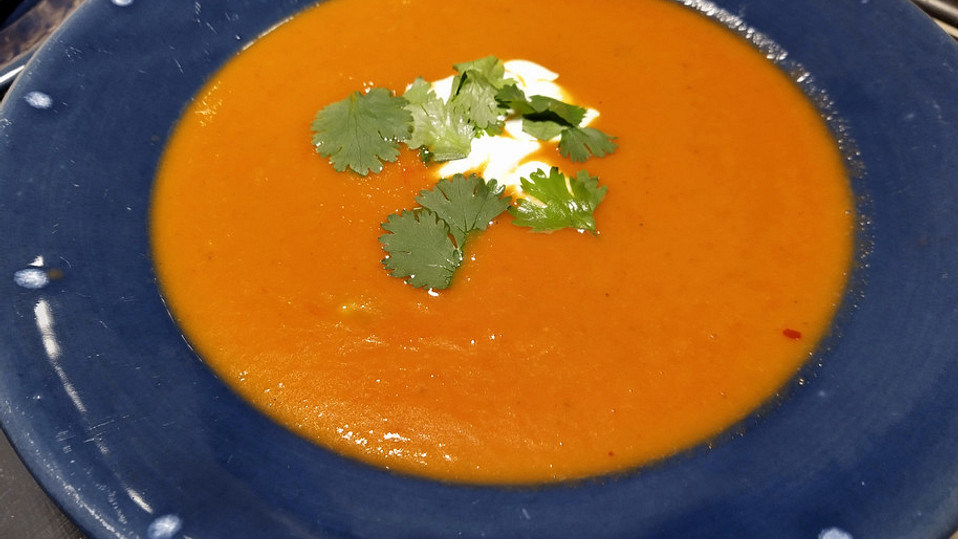 Feurige Apfel - Tomaten - Suppe von veraaa