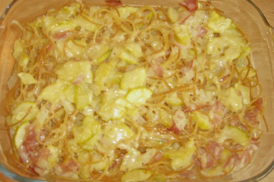 Spaghetti - Zucchini - Auflauf Spaghetti - Zucchini - Auflauf