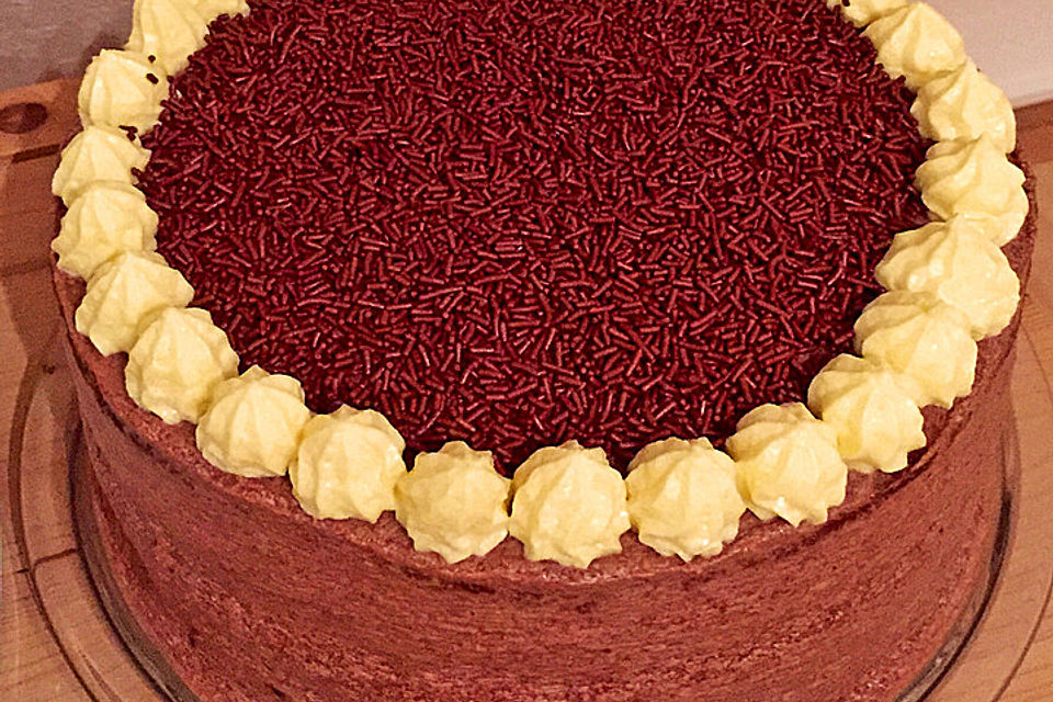 Alte schlesische Pudding - Buttercreme - Torte