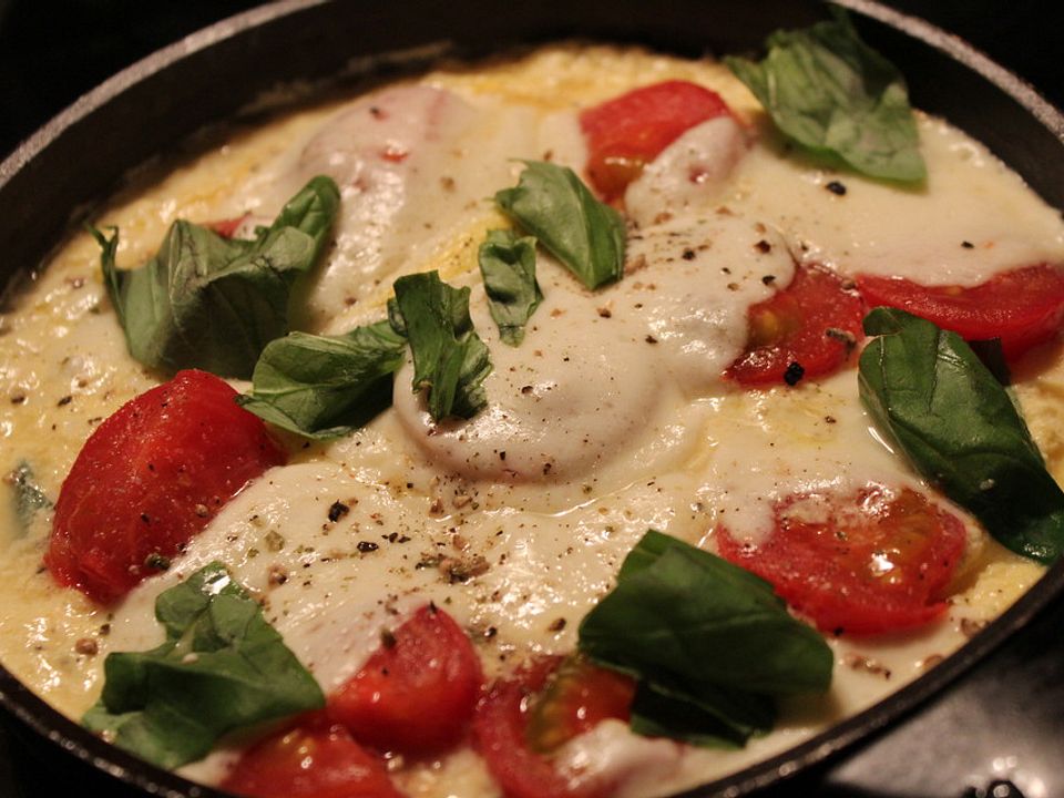 Eier - Tomaten - Mozarella - Pfanne von Daniela-25 | Chefkoch