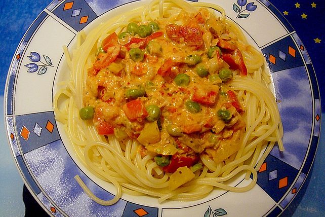 Spaghetti mit Paprika - Frischkäse Sauce an Shrimps von Sarahliesa ...