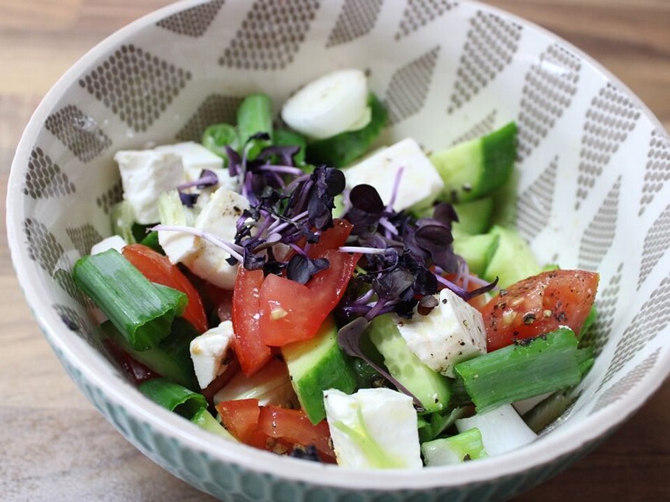 Tomaten - Gurkensalat mit Schafskäse von iris75| Chefkoch