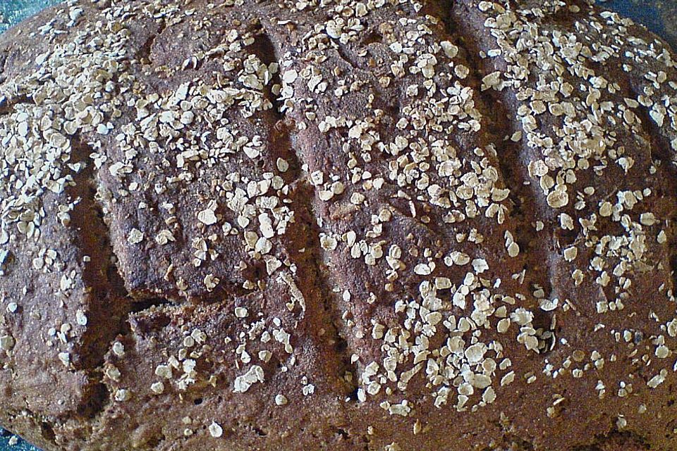 Roggen - Haferflocken - Brot Roggen - Haferflocken - Brot