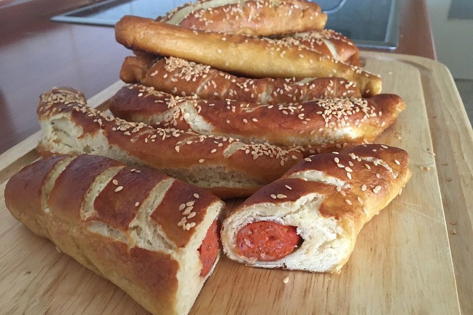 Laugenstangen, selbst gemacht Laugenstangen, selbst gemacht