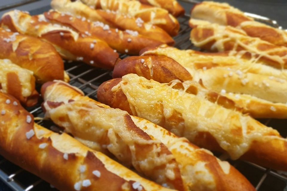 Laugenstangen, selbst gemacht Laugenstangen, selbst gemacht