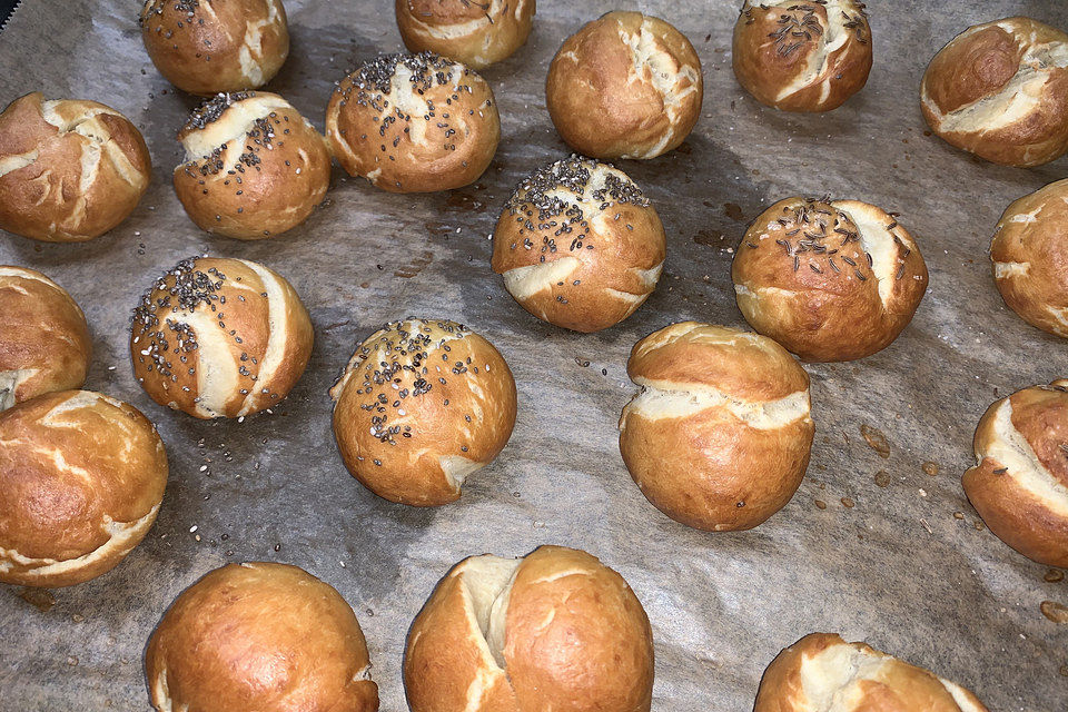 Laugenstangen, selbst gemacht Laugenstangen, selbst gemacht