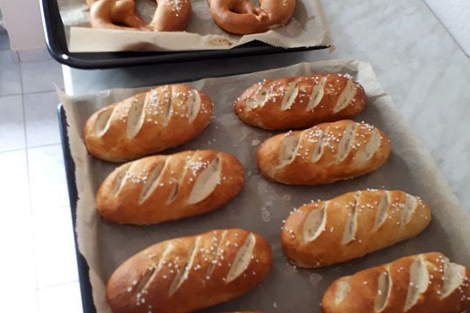 Laugenstangen, selbst gemacht Laugenstangen, selbst gemacht