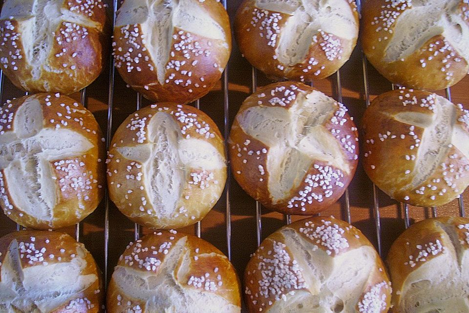Laugenstangen, selbst gemacht Laugenstangen, selbst gemacht