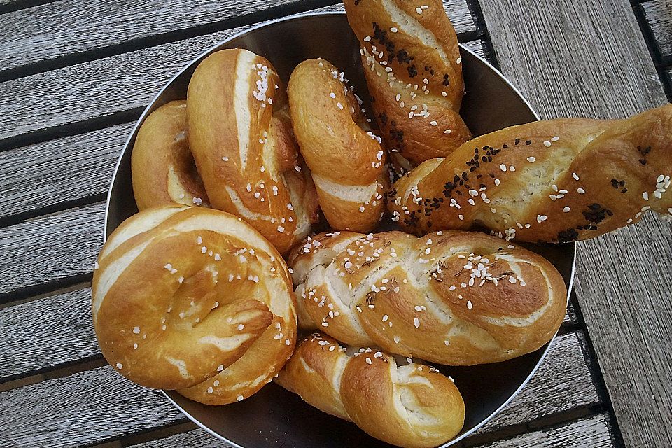 Laugenstangen, selbst gemacht Laugenstangen, selbst gemacht